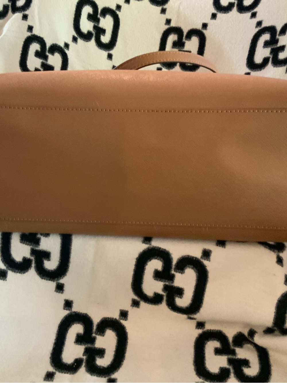 Tory Burch York Saffiano Large Tote - Picture 7 of 9